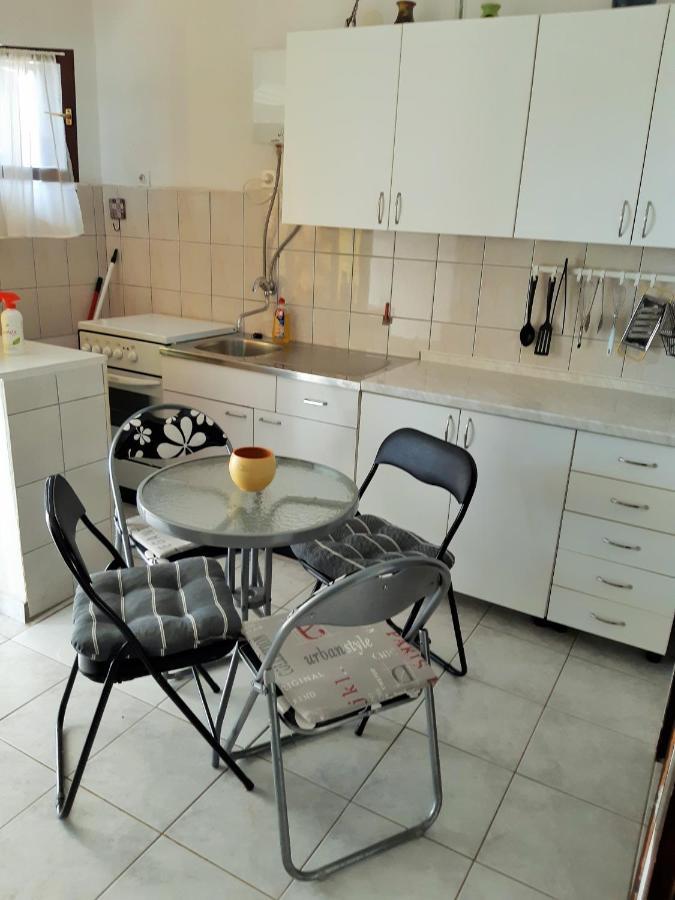 Dalmatino Apartmani Vir Exterior photo